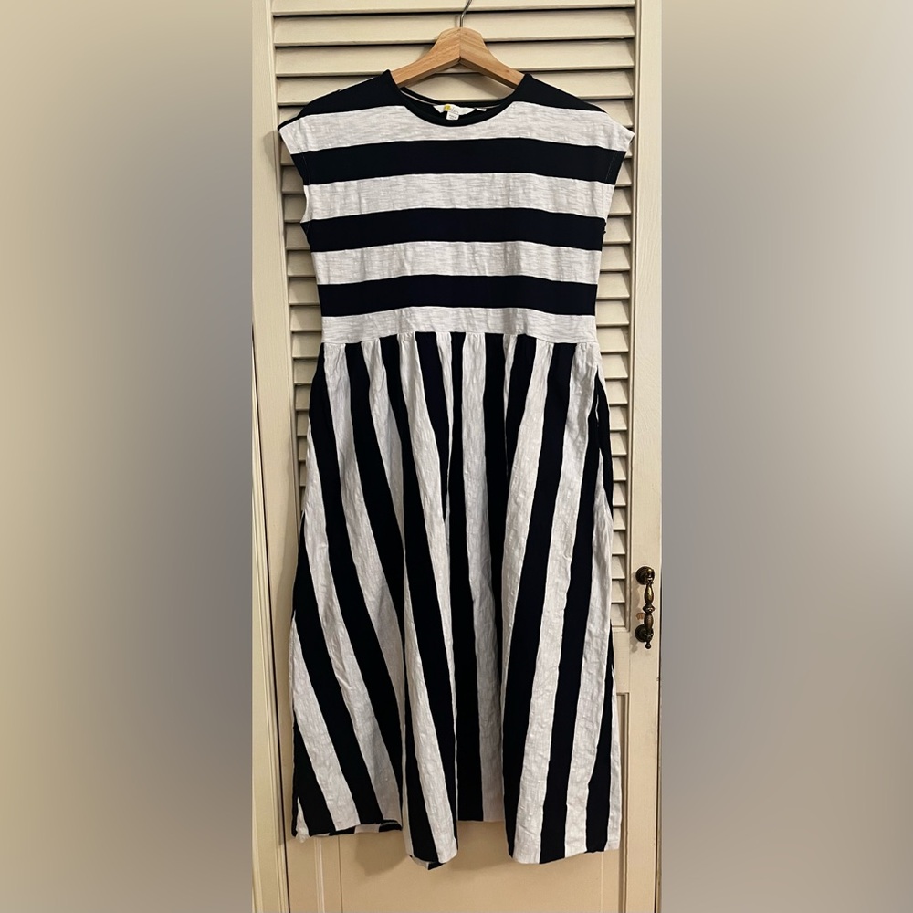 Boden cotton striped maxi dress size US 8. Good used condition.